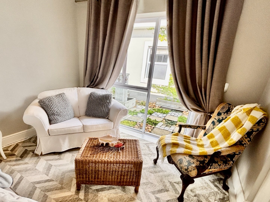 4 Bedroom Property for Sale in Gordons Bay Village Western Cape